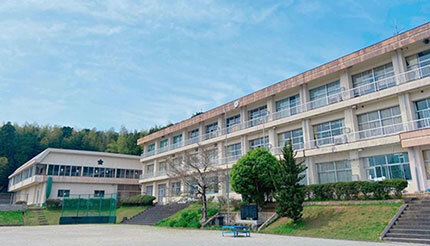 三重県の「修正集学校」が10月1日オープン、「AI（藍）と文化」などがコンセプト