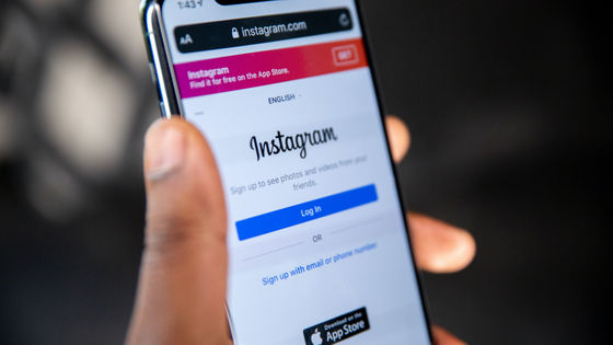 「Instagramが年齢制限を無視する13歳未満のユーザーを黙認しデータを収集していた」として33州の司法長官がMetaを訴える
