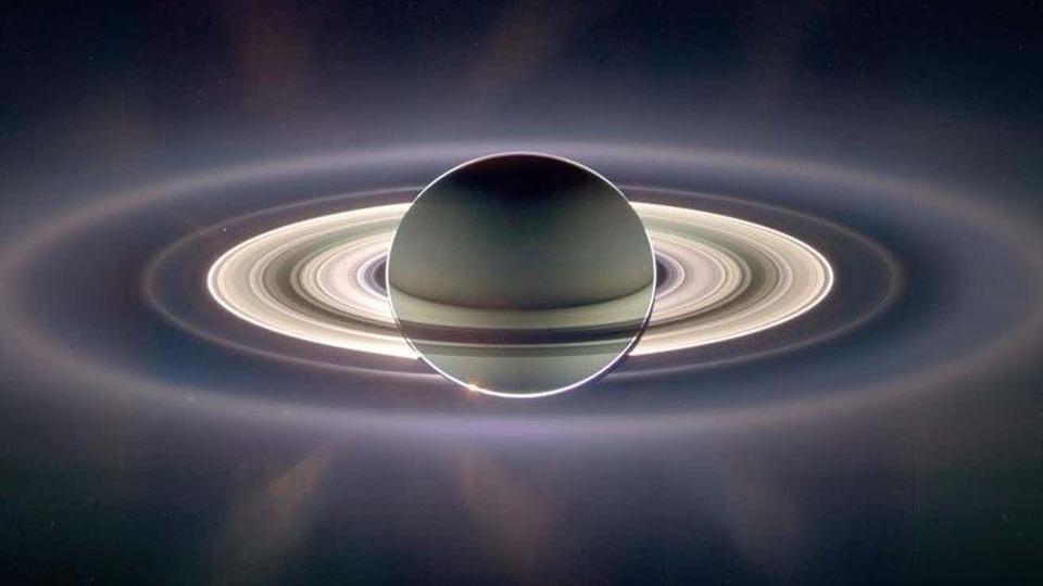 土星の「輪っか」を見るなら今がチャンス！ 2025年には“消える”らしい