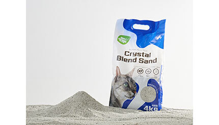 猫が好む鉱物系の砂「クリスタルブレンドサンド」発売、ペットのトイレに相性ぴったり