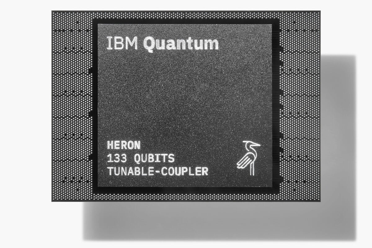IBMが新しい量子プロセッサ「IBM Quantum Heron」発表 – エラー率抑制で計算能力向上へ