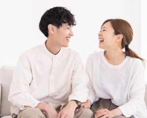 「30歳を過ぎて、急にモテはじめる“平凡な男性”」に実は共通している特徴