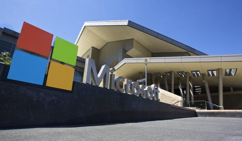 Microsoft 10〜12月期、AI需要で純益33％増、Windows OEMは11%増