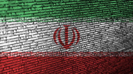 イランは反イスラエルのサイバー作戦で「AI生成のニュースキャスター」を用いている、アメリカ大統領選にも影響力を発揮する懸念も