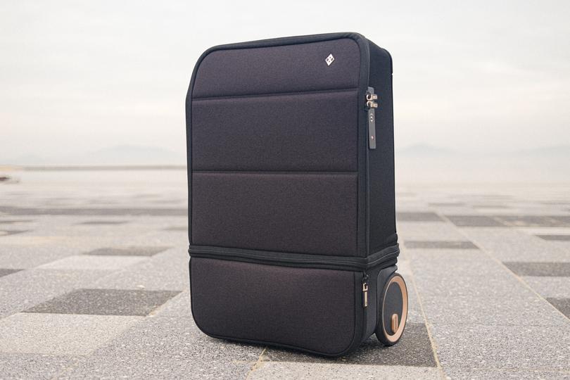 大径ホイール＆拡張機能も便利なスーツケース「KABUTO」を使ってみた