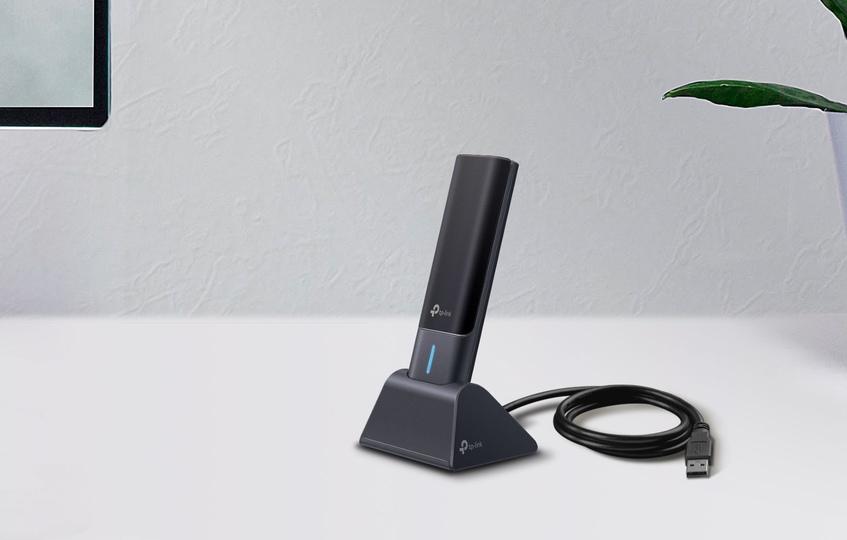 お使いのPCをWi-Fi 6E対応にできます。爆速化ねらっちゃう？