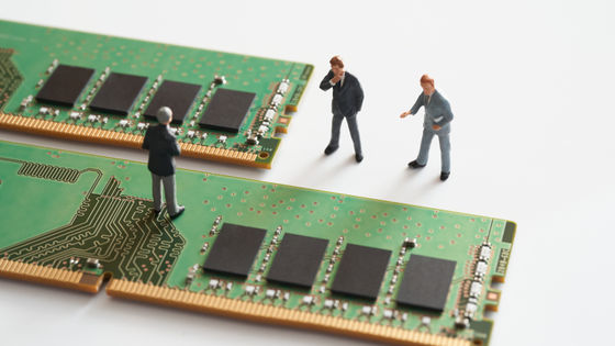 AMD Zenプロセッサ搭載デバイスのDRAMに干渉して不具合を引き起こす「ZenHammer」攻撃が発見される、「Rowhammer」攻撃の亜種か