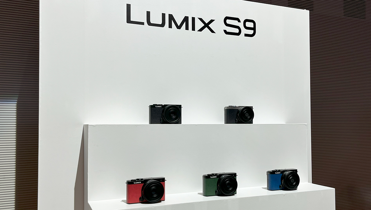 「SNS投稿に革命」自信を見せるパナソニックのフルサイズミラーレス一眼カメラ「LUMIX DC-S9」