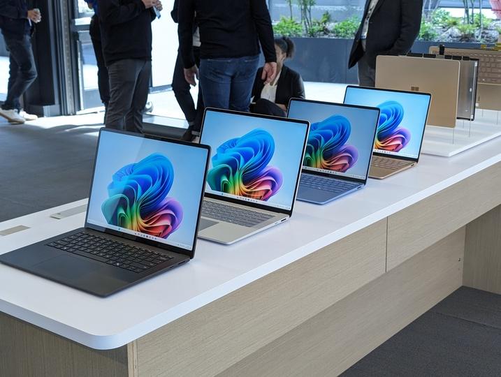 これがMicrosoftの新作ノートPC「Surface Laptop」。洗練されたデザインに、強力すぎる「中身」