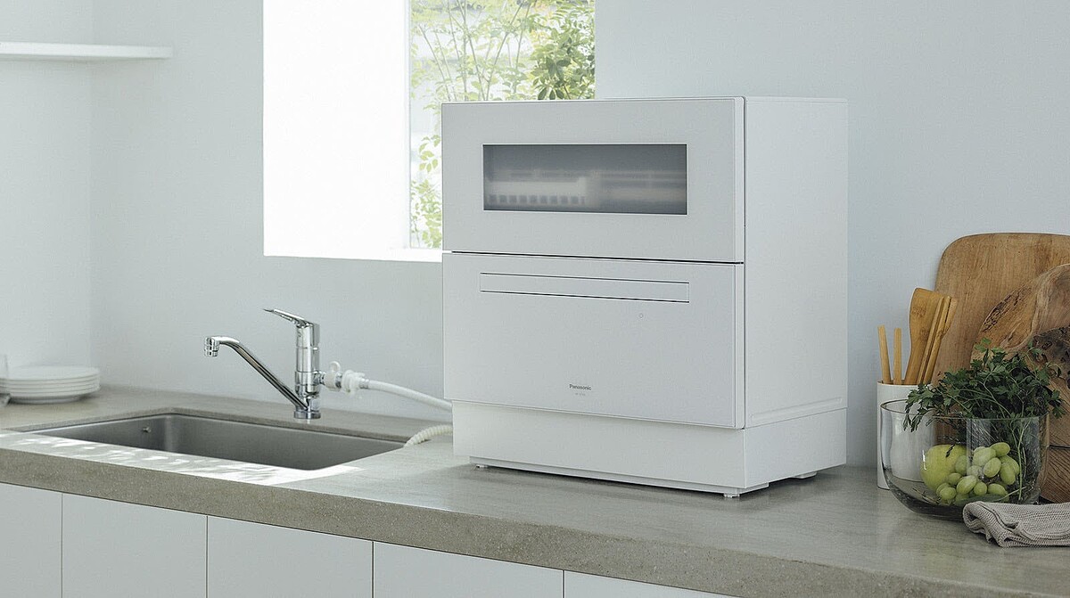 パナソニック、液体洗剤を自動投入できるファミリー向け食器洗い乾燥機
