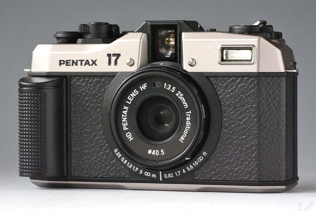 リコー「PENTAX 17」、想定を上回る注文で予約を一時停止