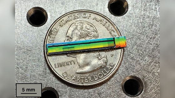 世界最小でわずか100円玉サイズの3Dプリンターが開発される、医療分野などでの応用に期待