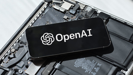 OpenAIはAIサーバーチップ開発でBroadcomを含むチップ設計者と協議中、元GoogleのTPU設計者を雇用したとの報道も