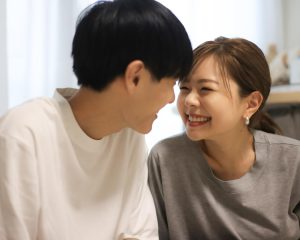 37歳の「子供部屋おじさん」年収100万円のフリーターなのに20代女性と付き合えた理由は…