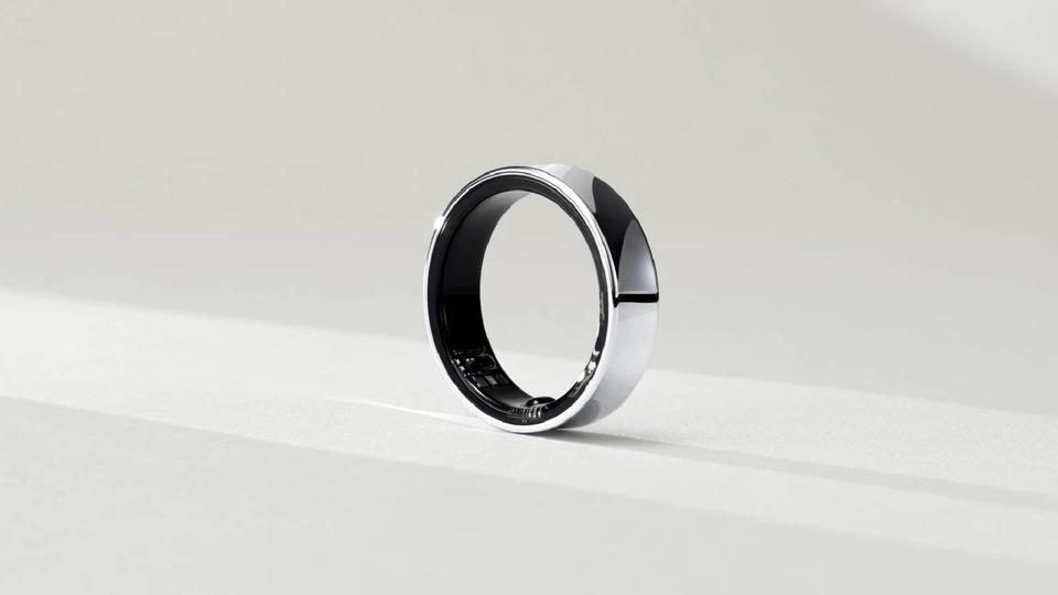 高っっっっっっ。 SamsungのGalaxy Ringは8万円なの？