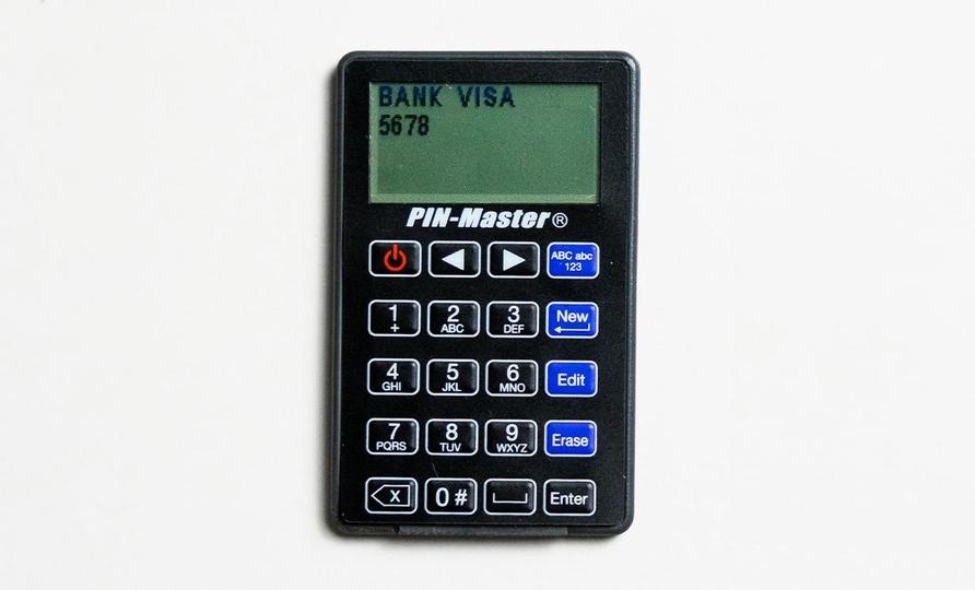 スマホ・PCに依存なし！ 堅牢かつ手軽にパスワード管理できる「PIN-Master」