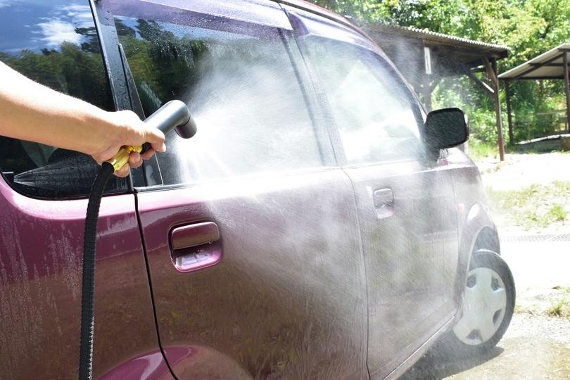 庭の植木の水やりから掃除や洗車まで！電力不要の超軽量高圧洗浄ノズル