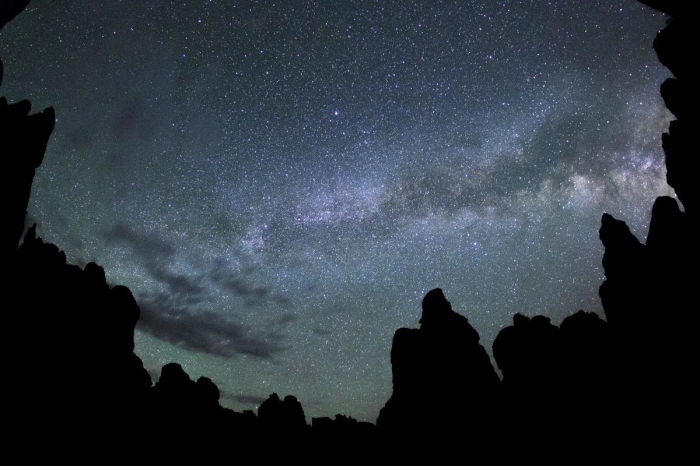 銀河系の星間雲が氷河期をもたらした可能性 ボストン大らの研究