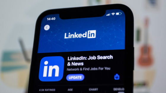 LinkedInが同意なしで勝手にユーザーデータを生成AIのトレーニングに使っていたことが判明