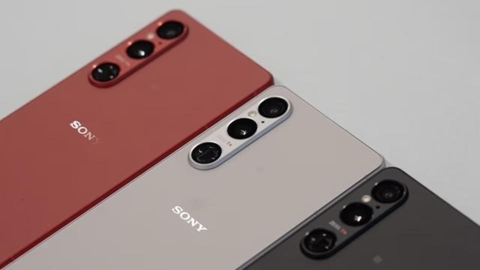 日本のスマホはまだ終わらんよ。ソニーはXperiaの新機種出すつもり満々