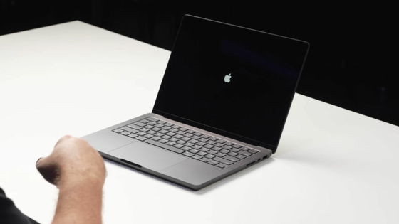 Appleが未発表のM4搭載MacBook Proの開封動画をロシア人YouTuberたちが次々に公開