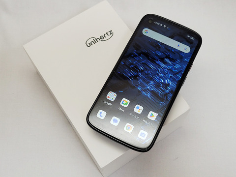 シリーズ新作は5G対応で5インチのワンハンドサイズに！小型スマホ「Unihertz Jelly Max」が届いたのでさっそく開封して外観や同梱品などを紹介【レビュー】