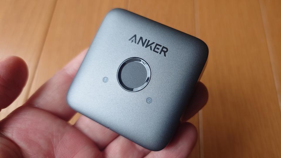 ケーブルの抜き差しなしでモニター接続を簡単切り替え。Ankerの四角いこれが優秀 #Amazonプライム感謝祭