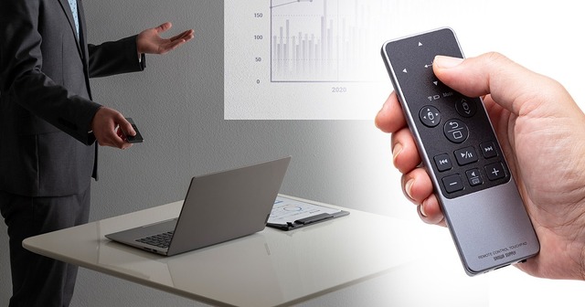空中でカーソル操作・スクロールができる！Bluetoothタッチパッドリモコン