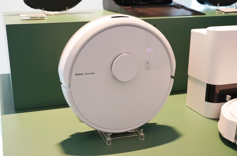 月額1,880円。格安SIM並のコストで「賢いルンバ」やってきます