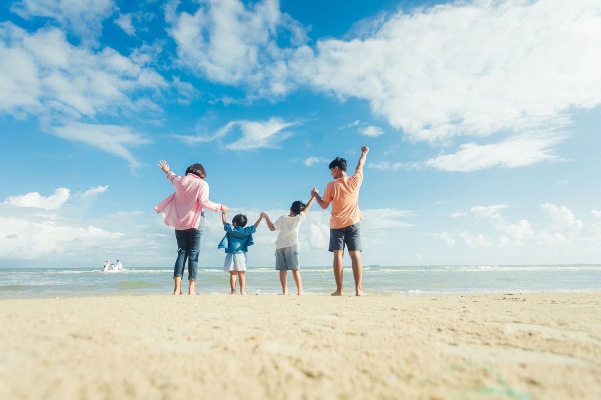 夏休み4人家族16万円の旅費を2万円下げるコスパ革命…フェリーからケーキ食べ放題まで"驚きの宿"ベスト7