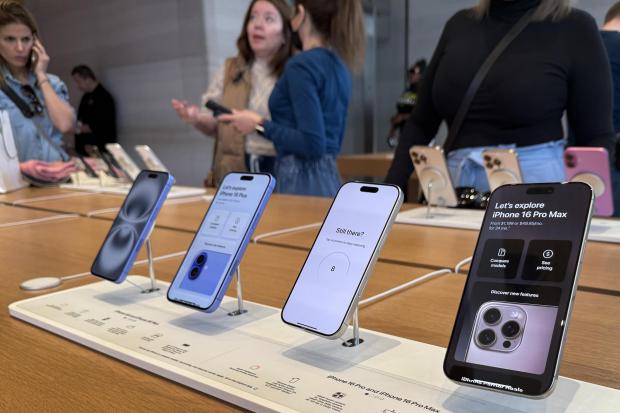 中国、米国向けスマホ輸出7割減 4月、関税引き上げで