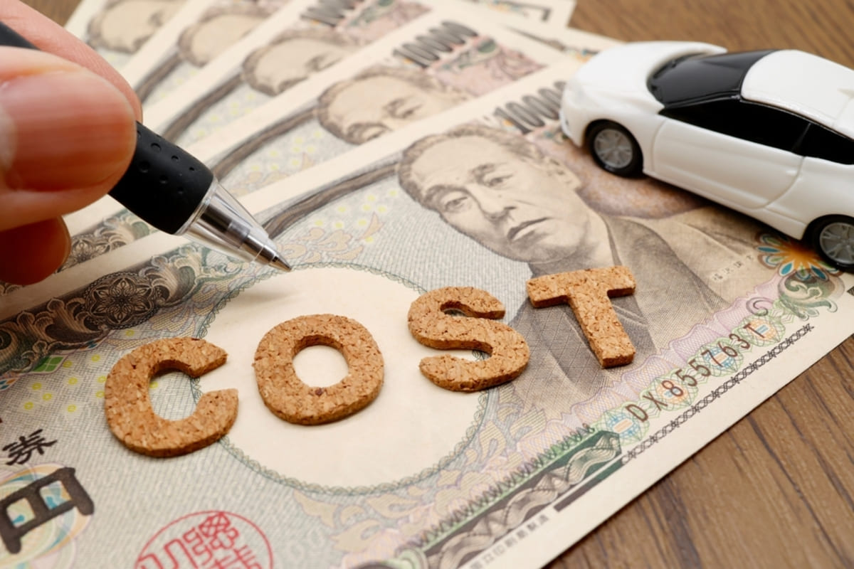 「自動車税の支払いが厳しい」と、延滞金がかからないギリギリまで“先延ばし”するという友人。3ヶ月くらいなら平気とのことだけど、本当に大丈夫なの? プリウス「3万6000円」のケースで解説