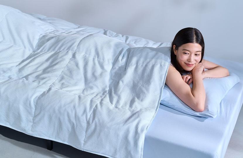 猛暑の夜も快適に。冷却機能を備えた冷感掛け布団「AIRY LOOP」がセール中!