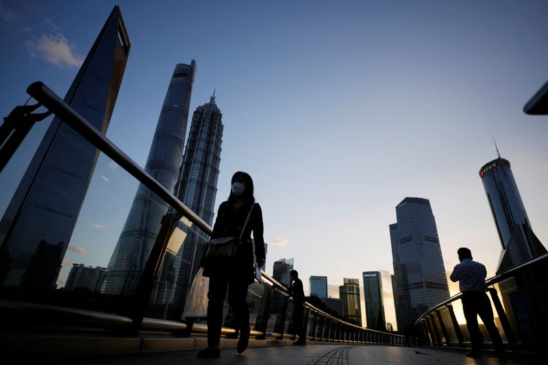 中国新規銀行融資、5月予想下回る 貿易摩擦が重荷