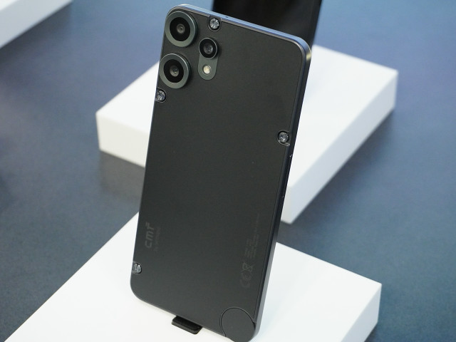 IIJmio「POCO F7」一括3万9800円に、CMF Phone 2 Proも一括2万7800円のスマホ大特価セール開催
