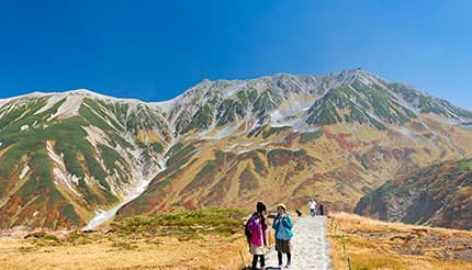 立山黒部アルペンルート、9月から始まる紅葉シーズンをお得に楽しむ「秋の早割10」販売中