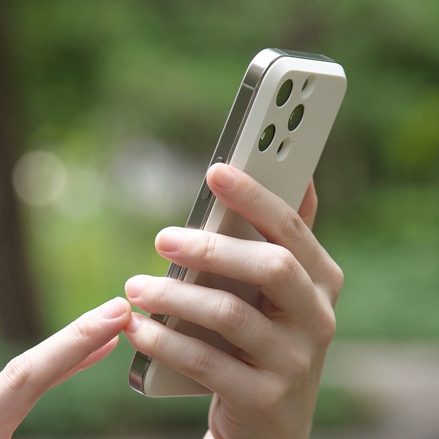 ケースではない、新しい選択肢!『MYNUS iPhone 16 Pro MAGBACK』