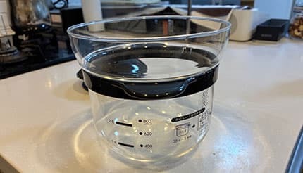 レンジで10分、0.5合からふっくら HARIO「ガラスのレンジご飯釜」を使ってみた