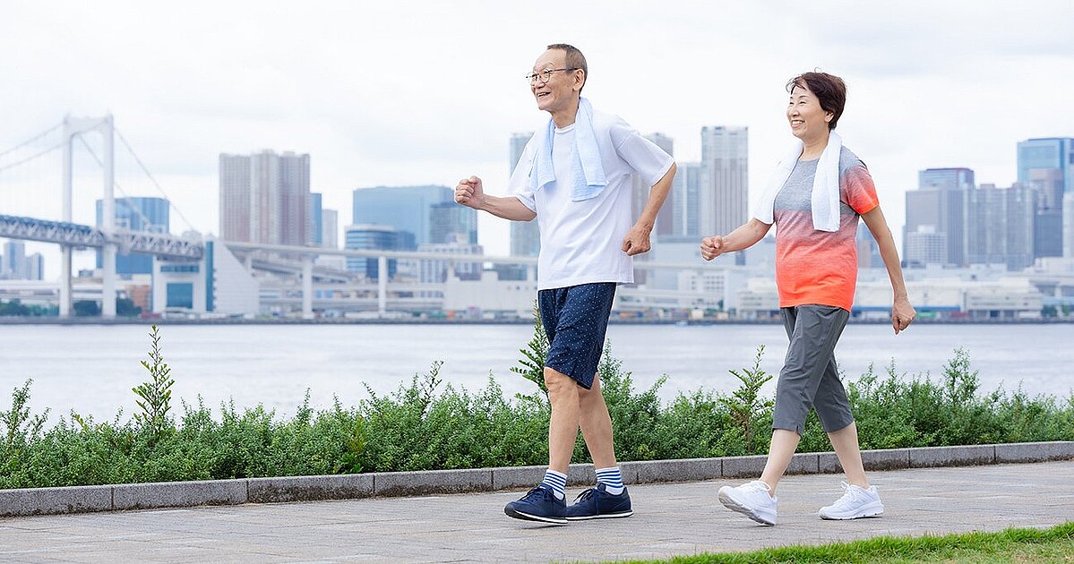 「健康のため」のウォーキングが逆効果に!?医師が指摘する「歩き方がイマイチな人」ができていないこと