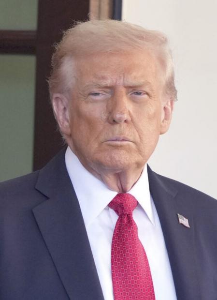 トランプ氏が石油価格下げを要求 SNSで、米企業に対し