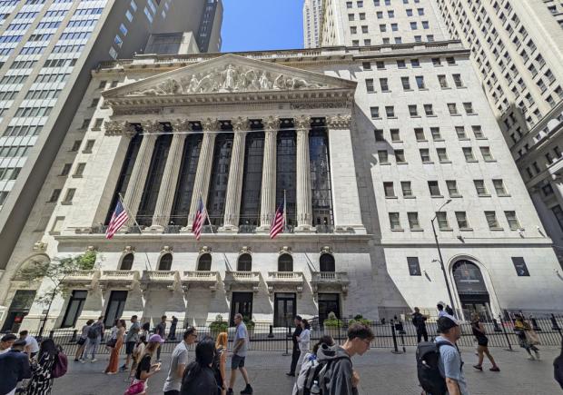 NY株大幅続伸、最高値 中東情勢の改善期待で買い