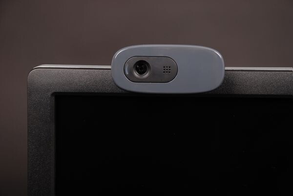 Windows 11、Chromeなどのカメラ・マイクへのアクセスを個別に許可・拒否可能に